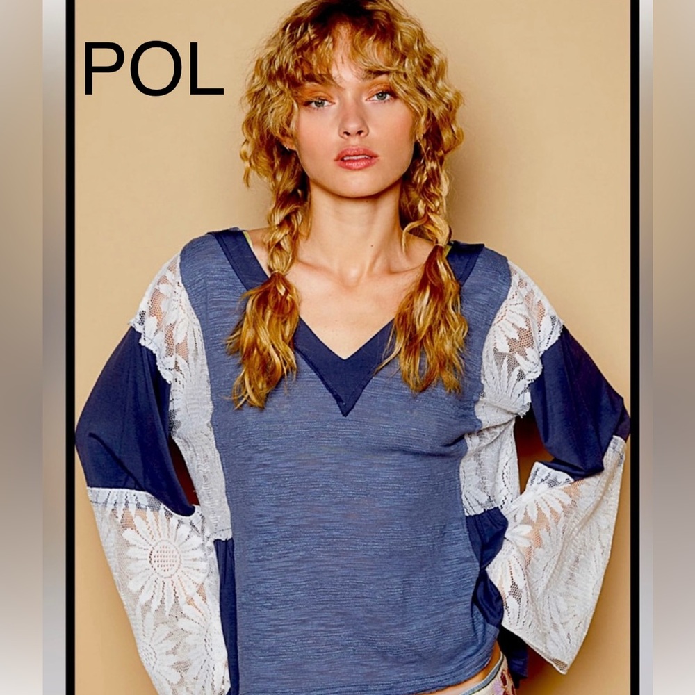 82. NWT POL V-neck Blue and White Lace Long Sleeve Blouse - Picture 1 of 8